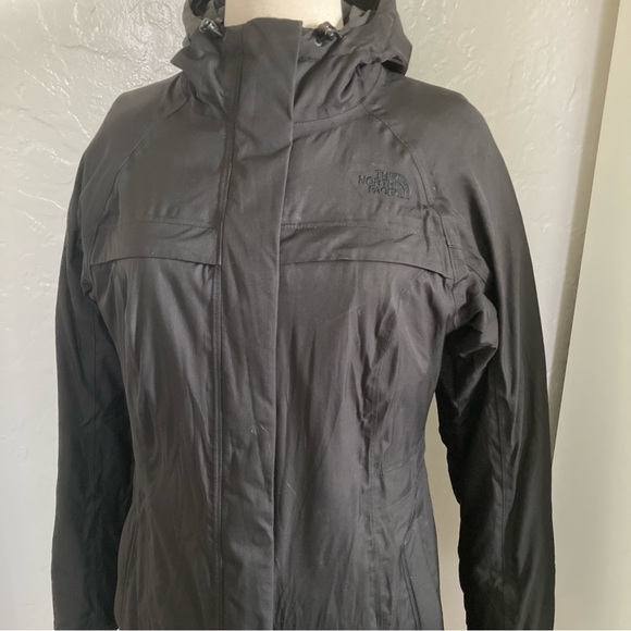 SOLD!  The North Face Women's Artic Parka Jacket TNF Black (Small) - Picture 3 of 8